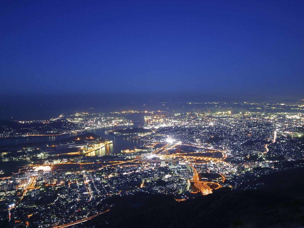 Hotel Pearl City Kurosaki Китакюсю Экстерьер фото