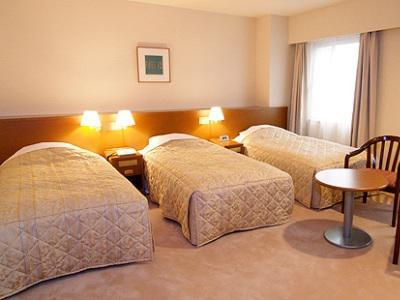 Hotel Pearl City Kurosaki Китакюсю Экстерьер фото